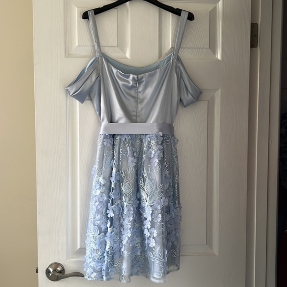 NWT Le Chateau dress - Picture 2 of 6